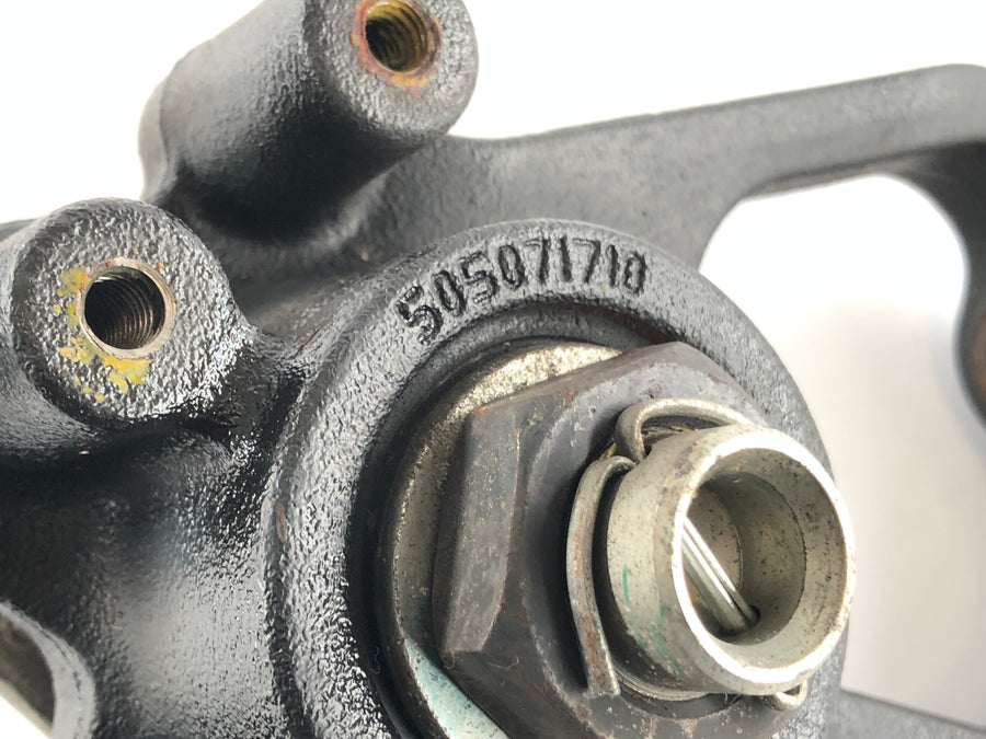 Can Am Spyder SM5 [2009] - Steering knuckle with wheel hub left