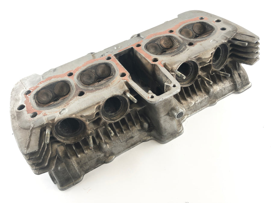 Honda CB 900 F SC01 [1981] - Cylinder head