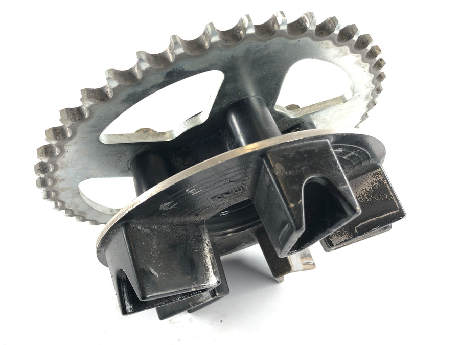 Triumph Daytona 1200 T300D [1995] - Sprocket sprocket carrier