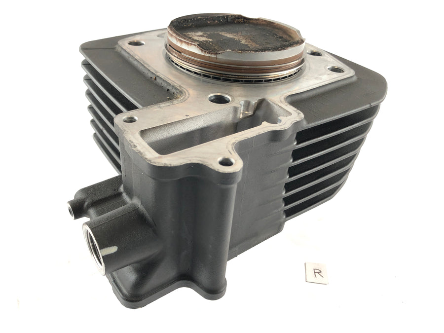 Moto Guzzi Stelvio 1200 8V [2011] - Cylinder with piston right