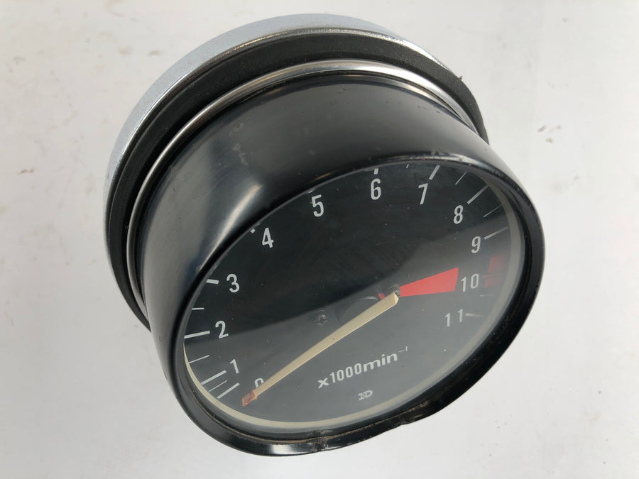 Honda CB 650 RC03 [1980] - Tachometer housing damaged