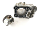 Honda Africa Twin XRV 750 RD07 [1993] - Cylinder with piston at the front-1