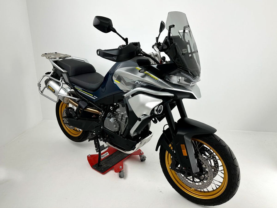 CF Moto 800 MT Explore [2022-2026] - Standard Windshield - View 11