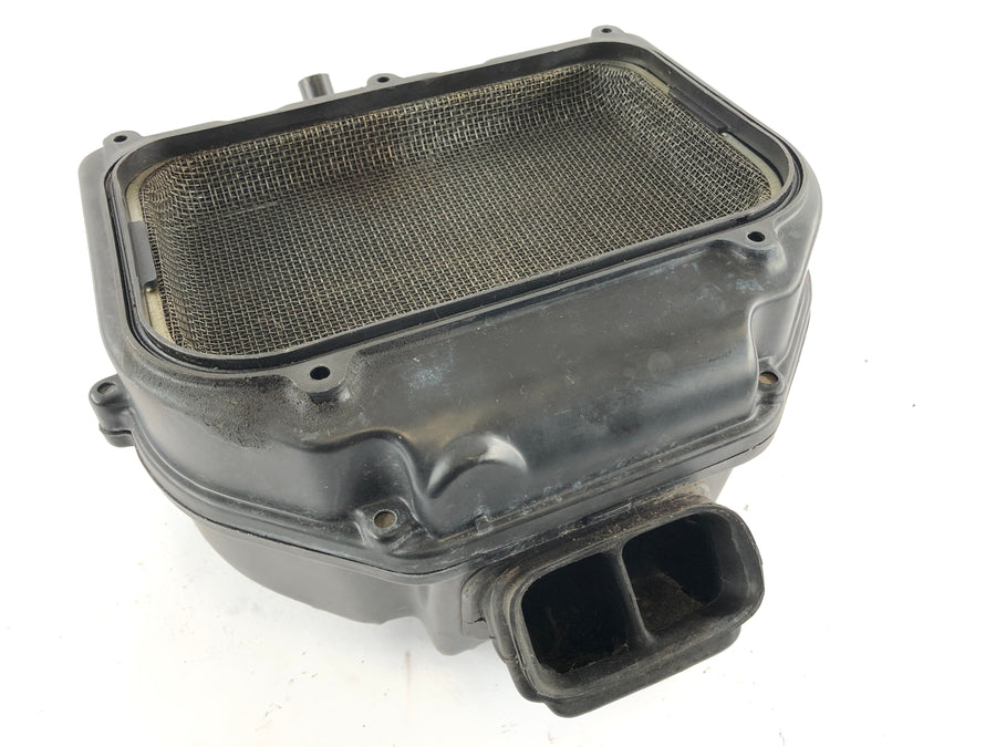 Honda VFR 750 F RC24 [1988] - Airbox