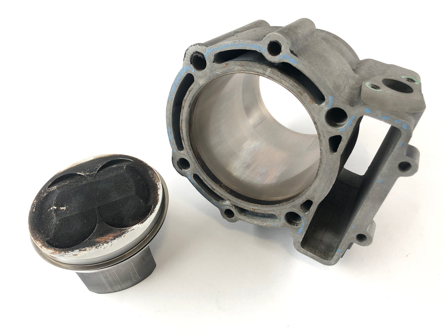 Husqvarna SMR 570 [2003] - Cylinder with piston
