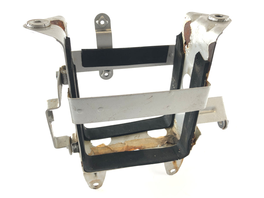 Suzuki DR 800 S SR42B [1991] - Battery box