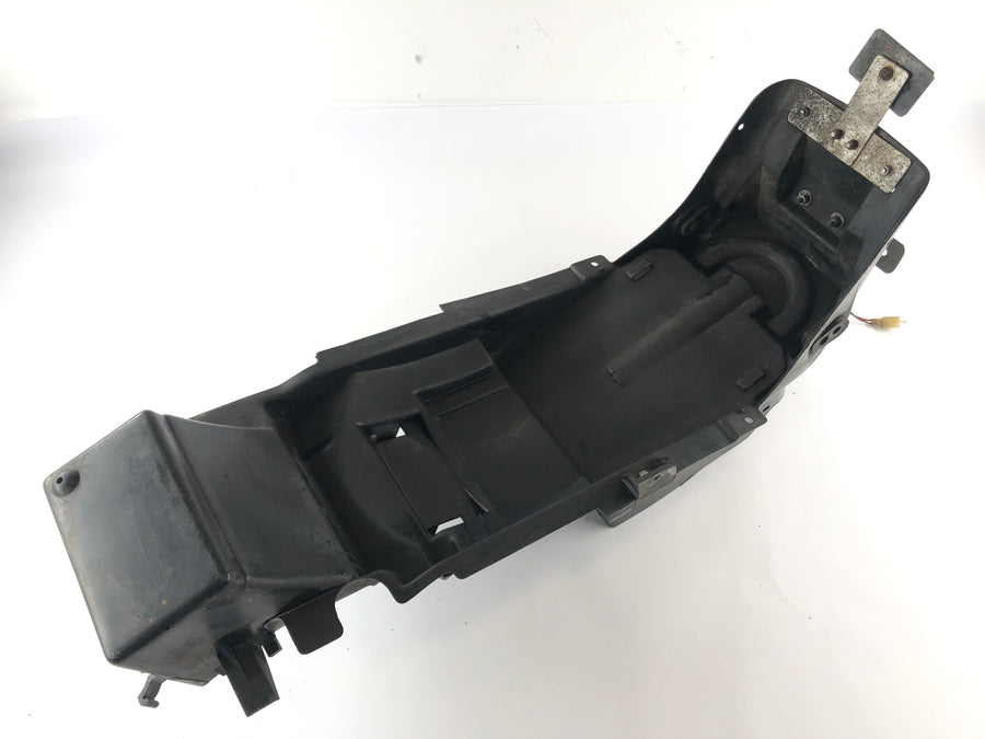 Kawasaki ZX9-R ZX900B [1996] - Rear substructure Rear inner fairing
