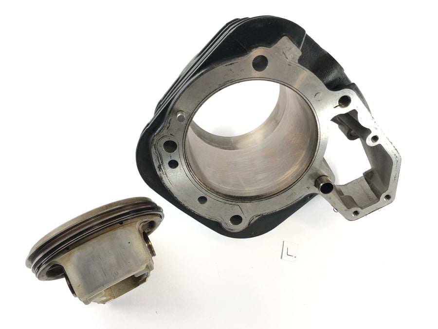 BMW R 1200 RT [2004] - Cylinder with piston left