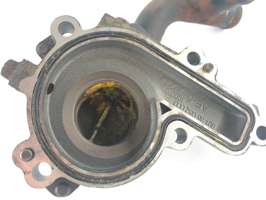 KTM Duke 125 [2011] - Engine cover water circuit nozzle