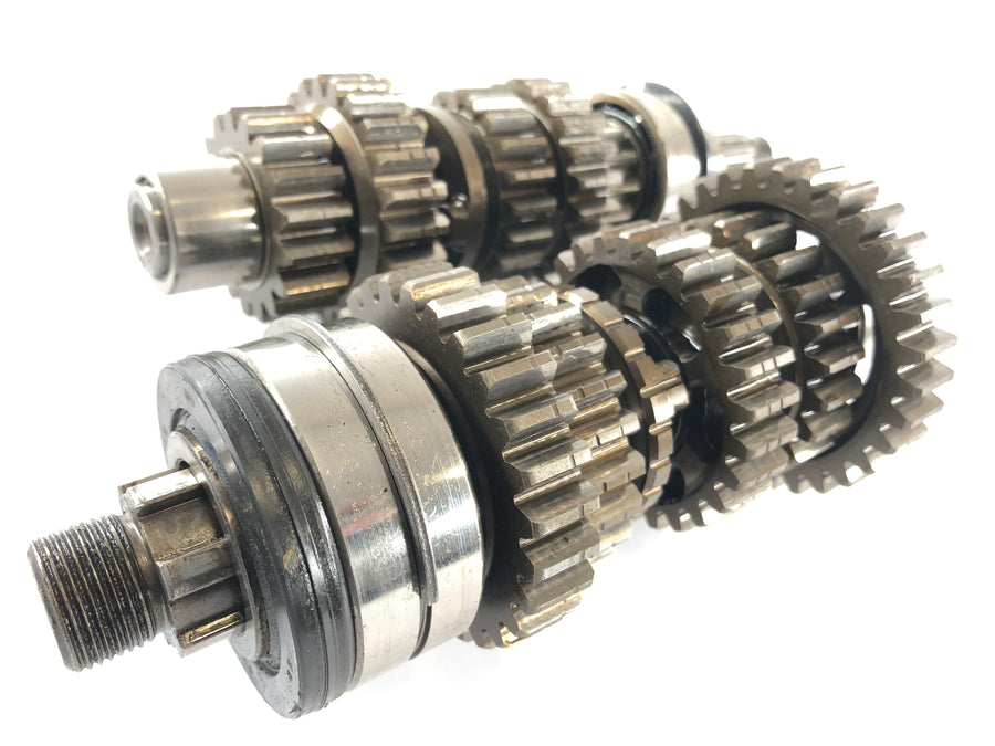 Yamaha XS 650 Type 447 [1975] - gearbox heavy pitting